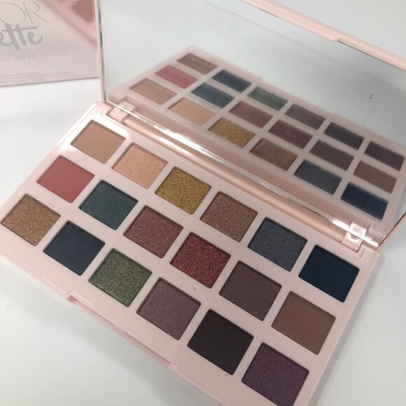 CIATE London Editor Palette in New England - Picture 3 of 4
